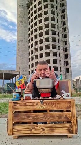 Roadside coffee roasting setup in Sociteni, Moldova