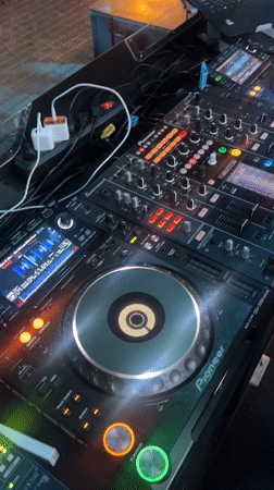 Animals, hand-feeding, and a DJ set at a Tiraspol park