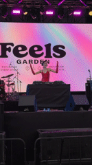 Outdoor music performances draw crowds at Kyiv venue