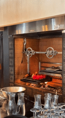 Santa Monica restaurant in service, from grill to plate