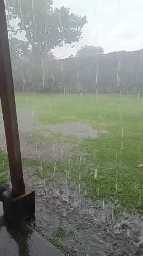Heavy rainfall observed in residential Quito neighborhood