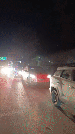 Rainy night traffic jam on the Vashisht–Manali road