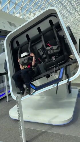 Children enjoy VR games, bungee trampolines at Perm mall