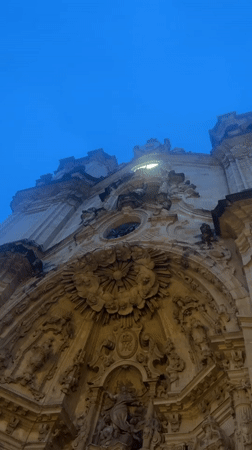 A summer evening drifting through San Sebastián's Old Town