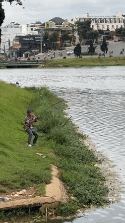 Morning fishing and daily life captured in Da Lat
