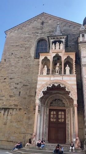 Everyday moments captured around Bergamo's historic center Saturday afternoon