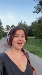 Evening scenes captured across Vladimir: parks, volleyball, traffic