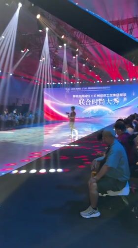 Fashion trade show documented at Guangzhou exhibition center