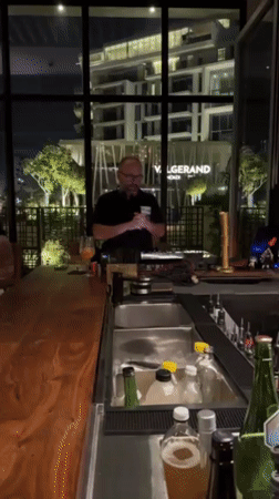 Evening dining scene captured at Abu Dhabi restaurant with live entertainment