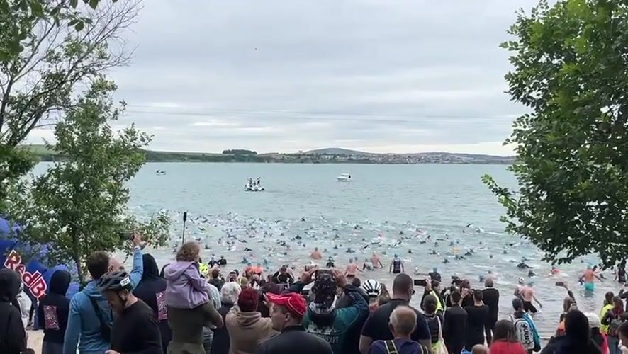 Open water swim event draws crowds in Burgas, Bulgaria