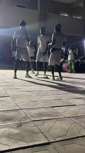 Coordinated dance and drum performance draws crowd in Maiduguri
