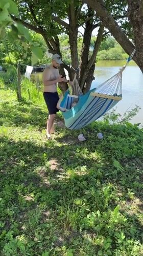 Summer leisure moments captured in Russian countryside setting