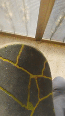 Skateboarding session documented with social media hashtag in Rubí