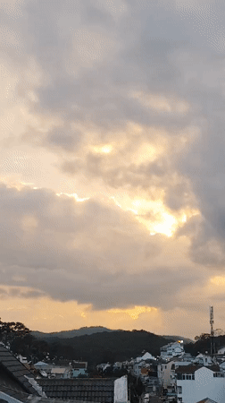 Dramatic clouds and busy streets observed in Da Lat