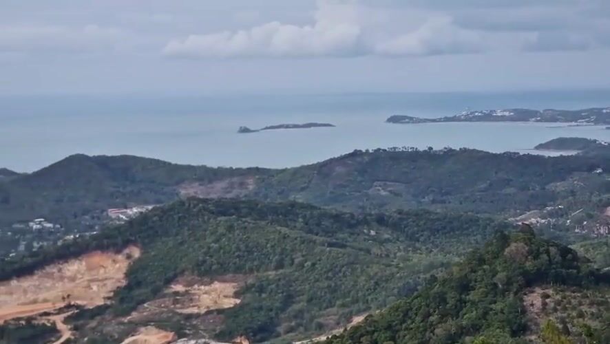 Ko Samui coastal landscape documented under grey skies