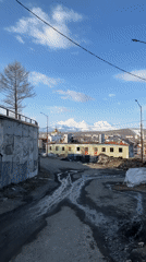 Snow clearing continues in Petropavlovsk-Kamchatsky beneath Vilyuchinsky volcano