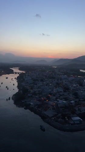 Daily life documented across Nha Trang districts during morning hours