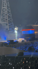 Desert-themed stage performance draws large crowd