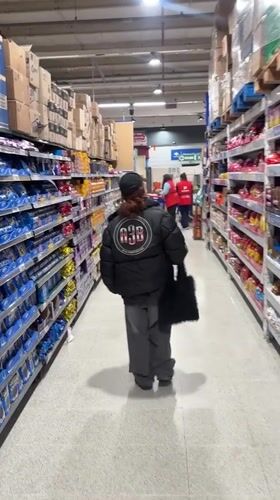 Shopper observed in supermarket aisle in Ingeniero Maschwitz