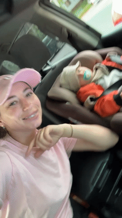 Mother documents early morning outing with baby in Khabarovsk