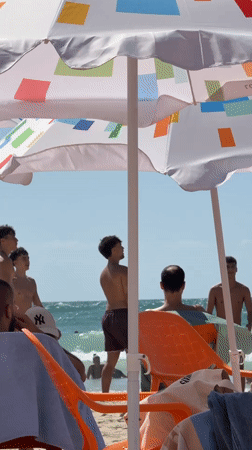 Lazy beach afternoon in Tel Aviv with city detours