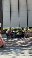 Summer morning in Varna: live guitars, park bubbles, and ice cream