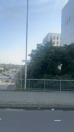 Posthof Bridge construction causing traffic delays in Antwerp
