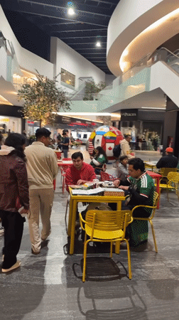 Ordinary mall life documented in Puebla, Mexico
