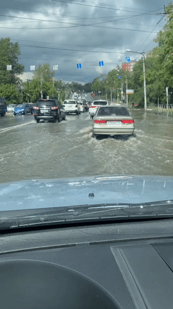 Novosibirsk streets flood during heavy August downpour