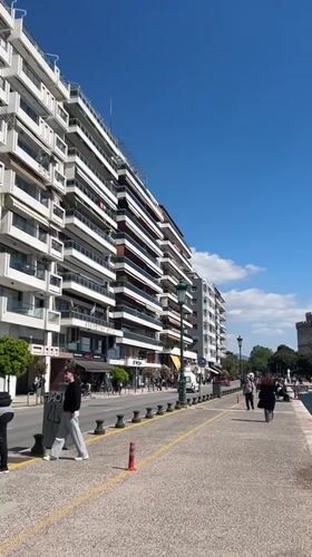Sunny afternoon life documented across Thessaloniki waterfront and squares