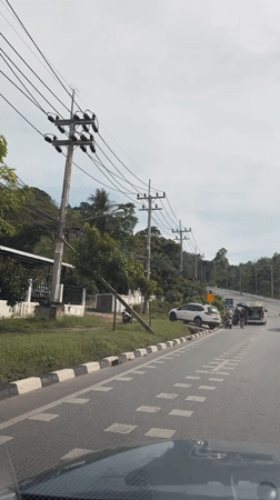 SUV accident draws ambulance response in Thailand