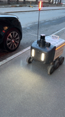 Moscow witnesses capture live music, delivery robots, crypto event