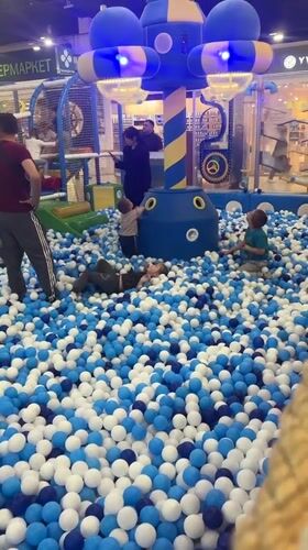 Families enjoy morning activities at Tri Protoka entertainment complex