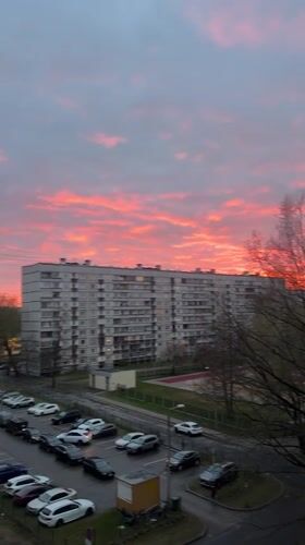 Riga resident captures sunset cityscape and cosmetics organization