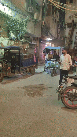 Delhi after dark: street markets, railway platforms, and everyday bustle