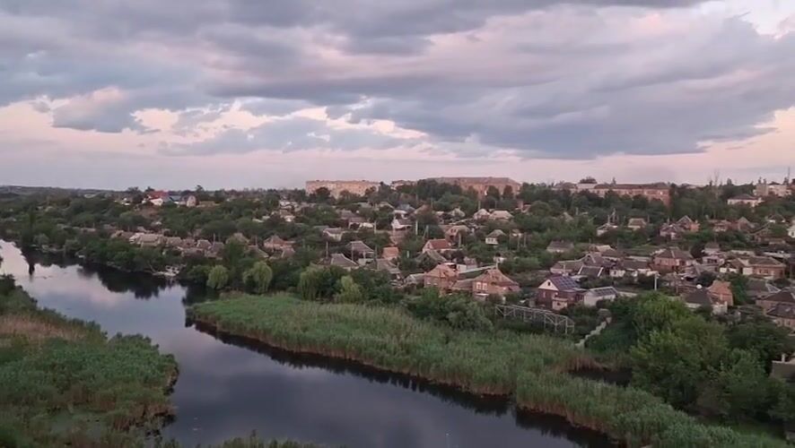 Nature and neighborhood on the outskirts of Kryvyi Rih