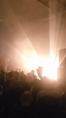 Concert draws crowds in Pantin with colorful stage lighting