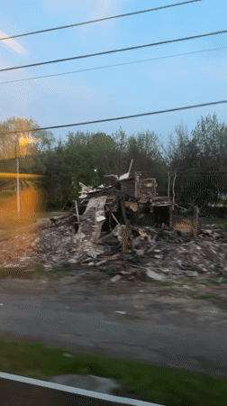 Evening journey through Zavolzhye captures demolished building, residential streets