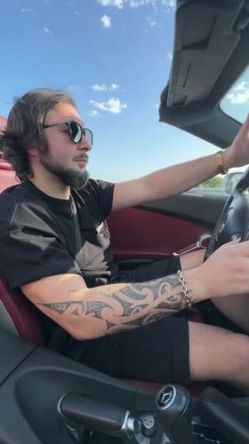 Convertible drivers spotted in separate Netherlands locations Thursday afternoon