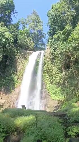Witness documents Urug Waterfall and Balinese stone structures
