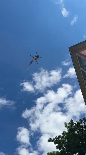 Helicopter spotted flying over residential Kiel neighborhood