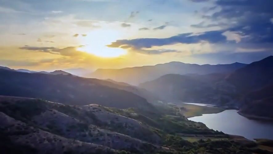 Mixed visual memories captured in 8-minute span, Ustyvytsia Ukraine