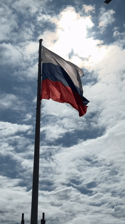 Tourist documents visit to modern Sirius facility in Russia