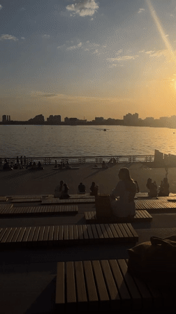 Sunset draws crowds to Kazan waterfront viewing areas