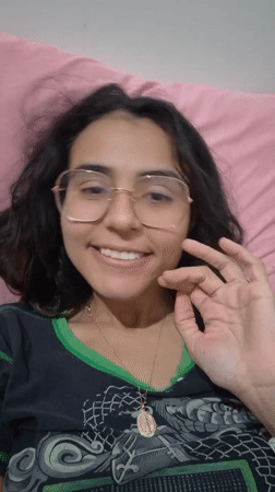 Late-night reading session captured in Belo Horizonte