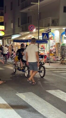 European folk dance festival fills Gatteo's streets and stage