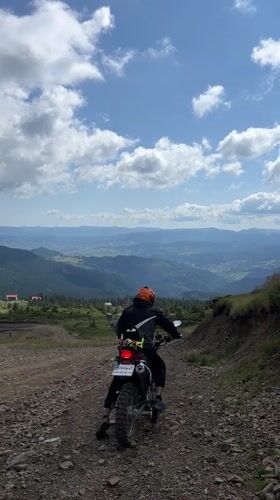 Off-road morning in the Carpathian hills near Chorna Tysa