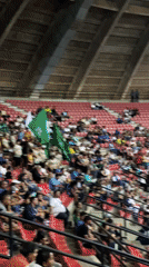 Basketball game draws packed crowd at La Asunción arena