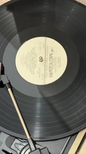 Vinyl records and retro gear at a Nizhny Novgorod café