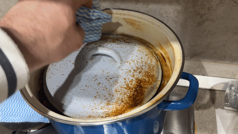 Home cooking session produces golden pastries in Târgu Mureș